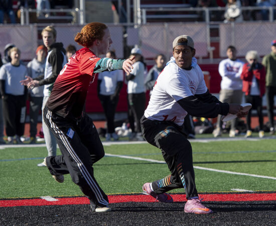 Dexter Clyburn with disc and Theo Boddeker